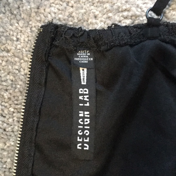 Black lacy design lab crop top by Design Lab - Picture 5 of 6